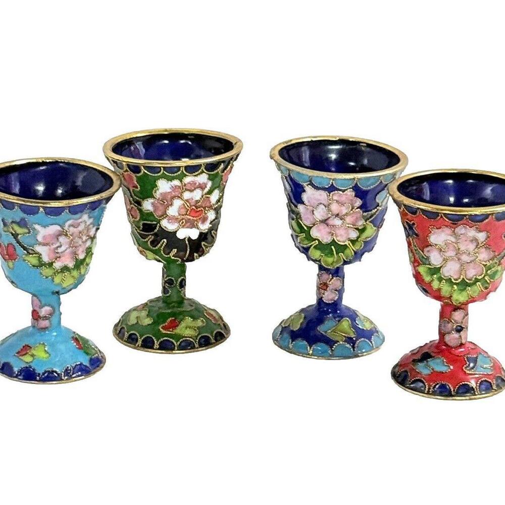 ❤️SOLD❤️Vintage Cloisonne Miniature Chalice Goblet Cup China Set Of 4